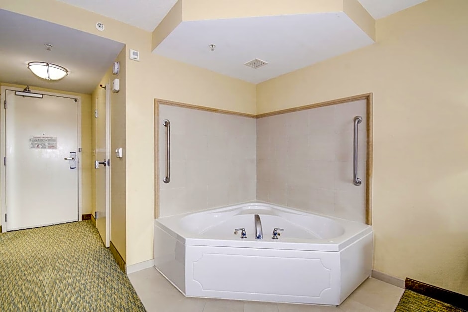 Hilton Garden Inn Waldorf