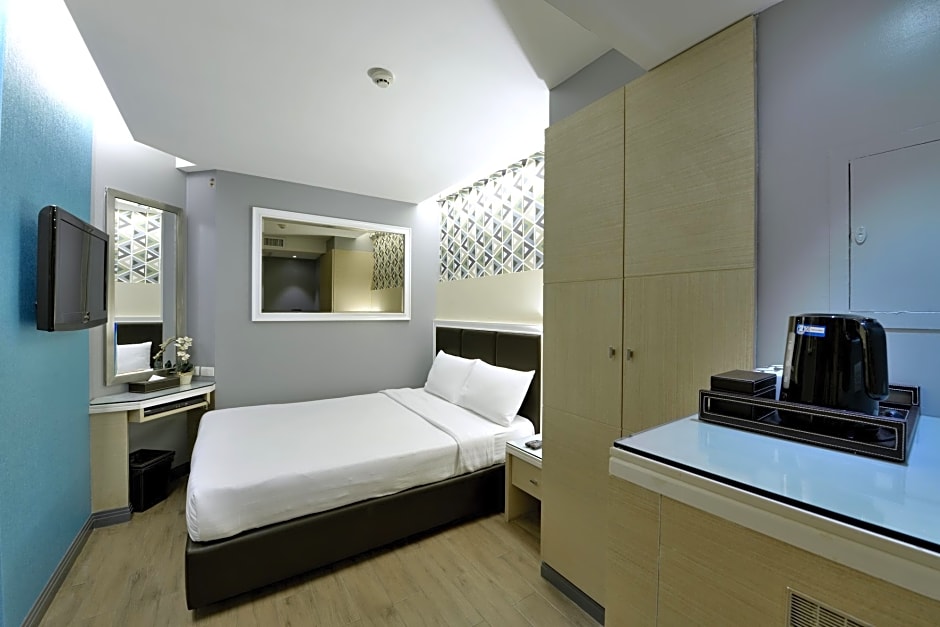 Prestige Suites Nana