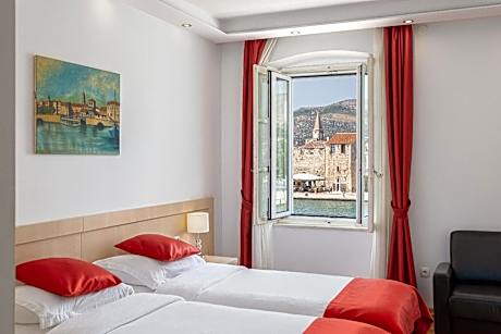 Hotel Vila Sikaa