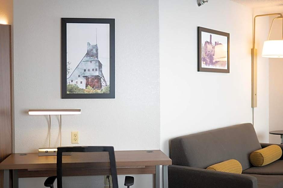Holiday Inn Express Houghton-Keweenaw By IHG