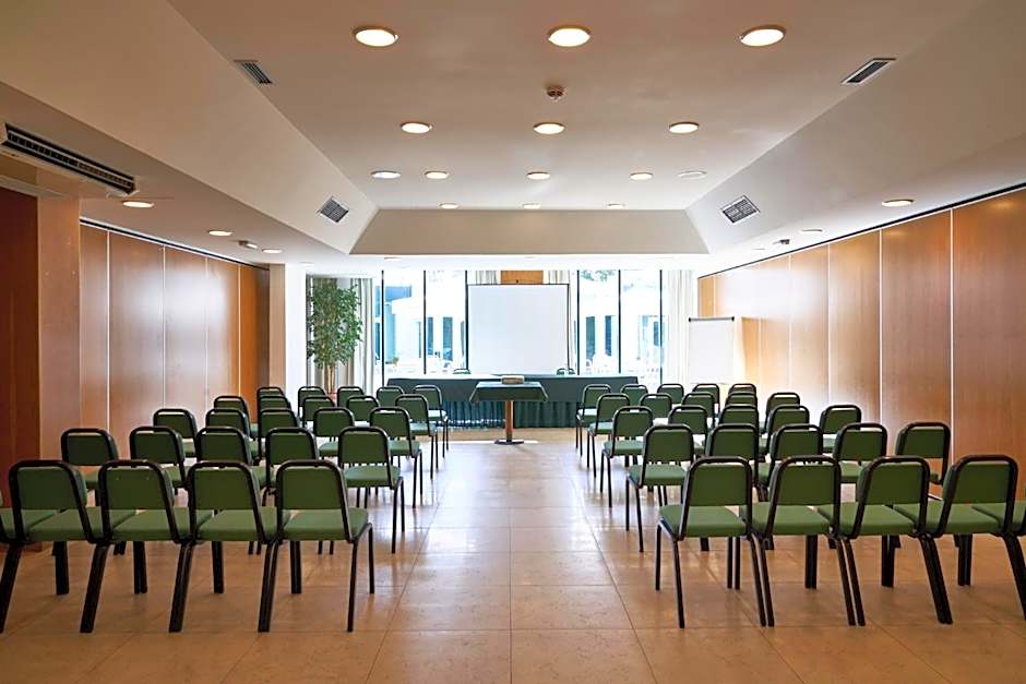 Leziria Parque Hotel