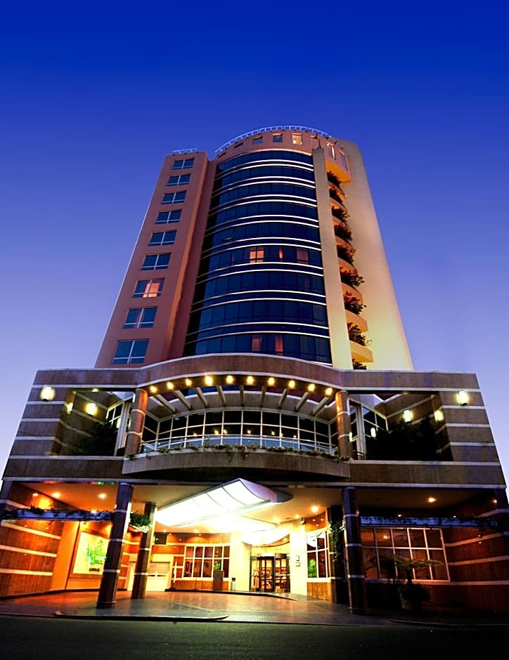 Photo 1 of 44 of InterTower Hotel