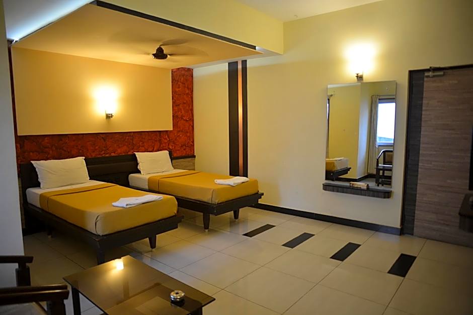 Vijey Hotels - Trichy Central