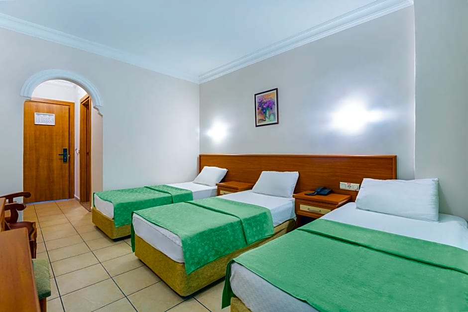 Alanya Beach Hotel
