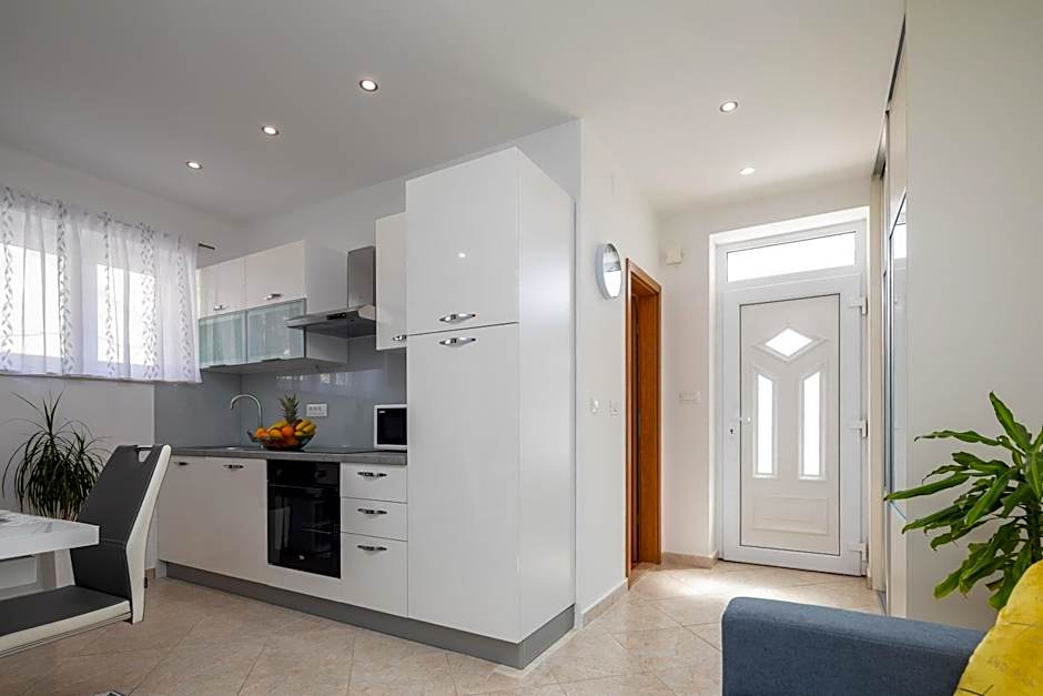 FBA Family Beach Apartments