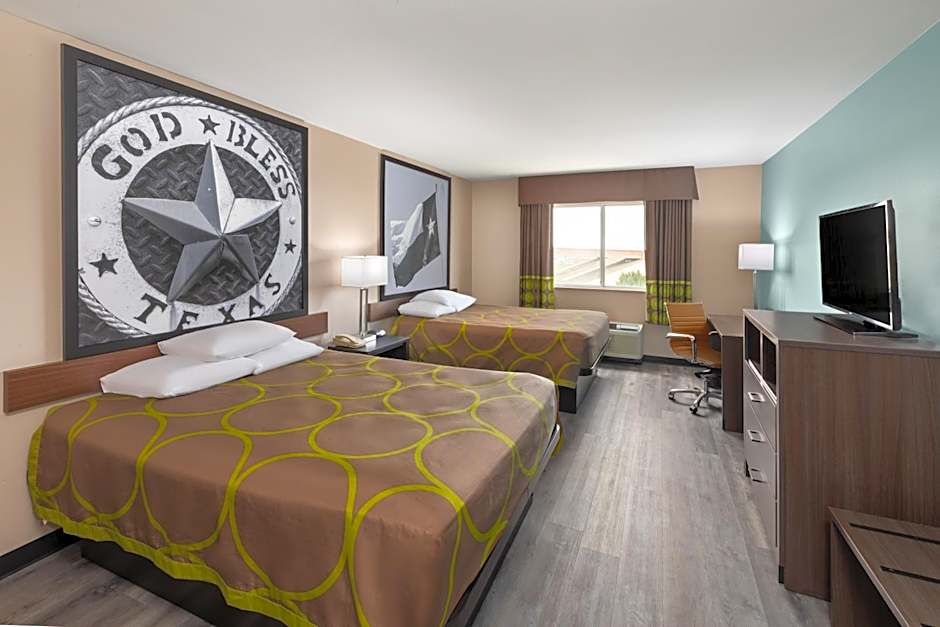 Super 8 by Wyndham Lubbock West