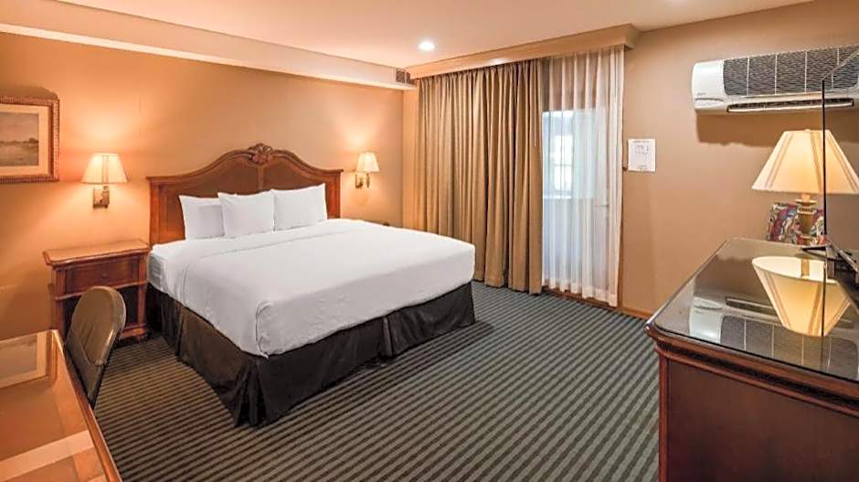 Best Western River Terrace