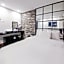 B&F Hotel