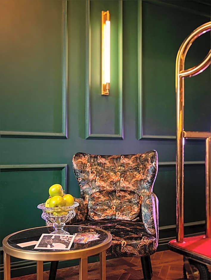 Brown BoBo, a member of Brown Hotels