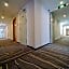 Chang Xing Hotel (Guangzhou Baima Garment City Railway Station Metro)