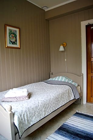 Economy Single Room