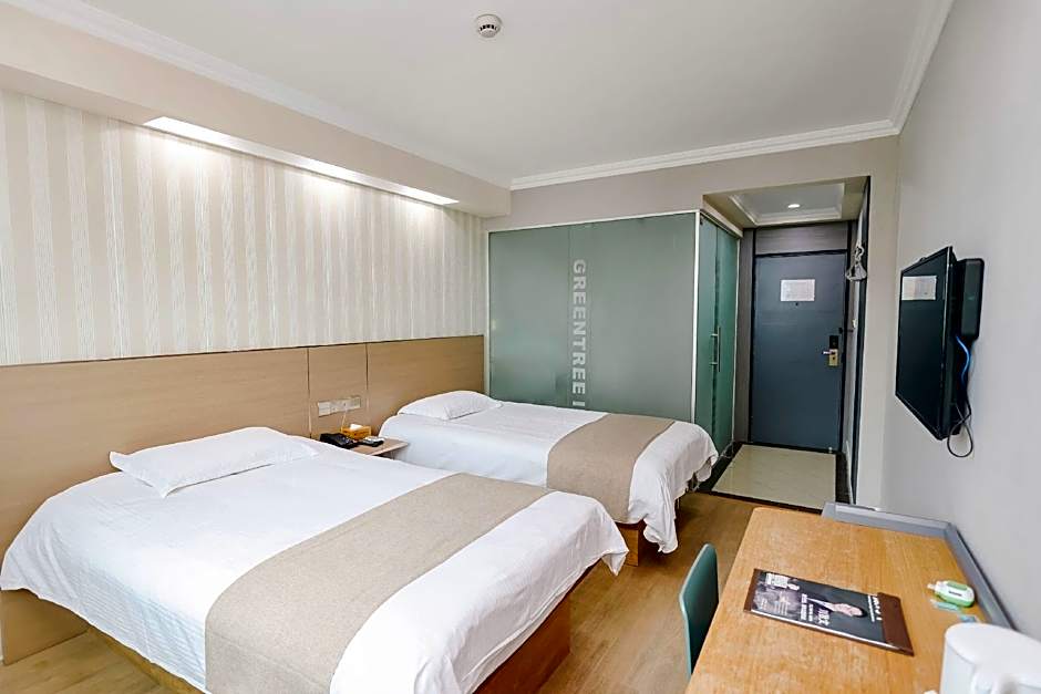 GreenTree Inn Zhenjiang Center Street No.1 Peoples Hospital Express Hotel