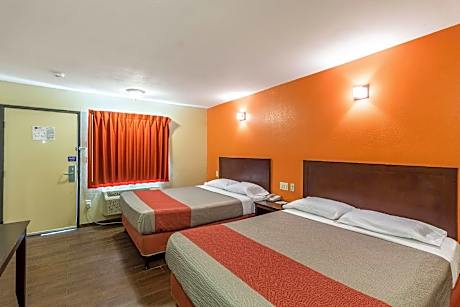 2 Queen Beds | Non-Smoking, Micfridge