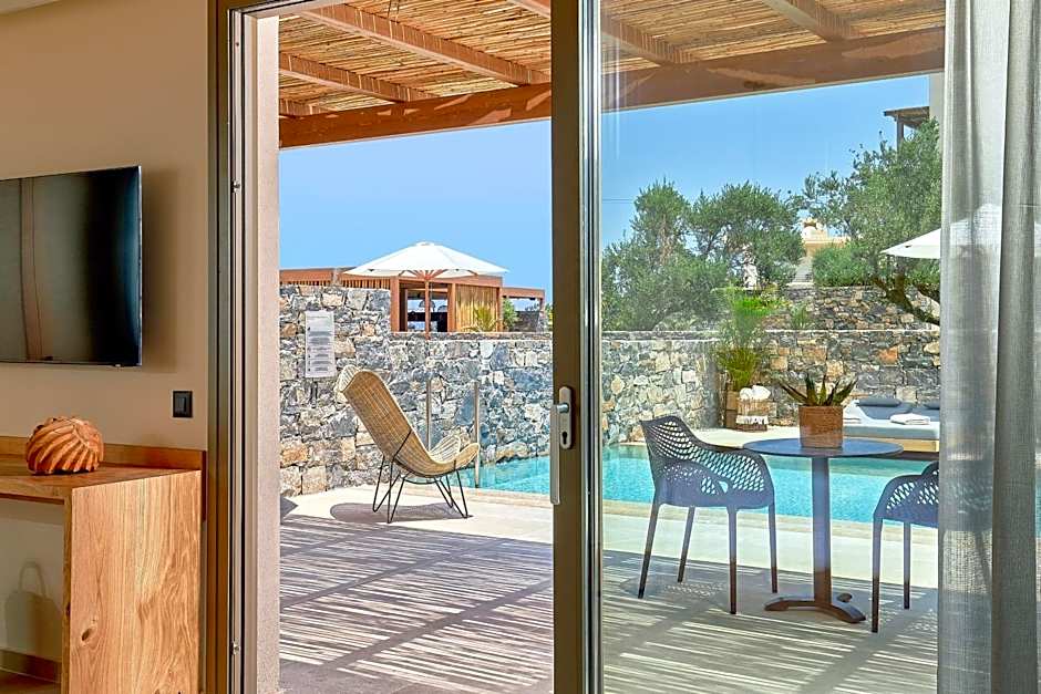 Sentido Amounda Bay
