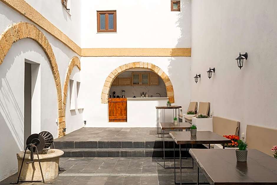 Ancient Knights Luxury Suites