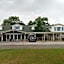 Camp Inn Lodge