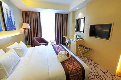 Deluxe Connecting Room