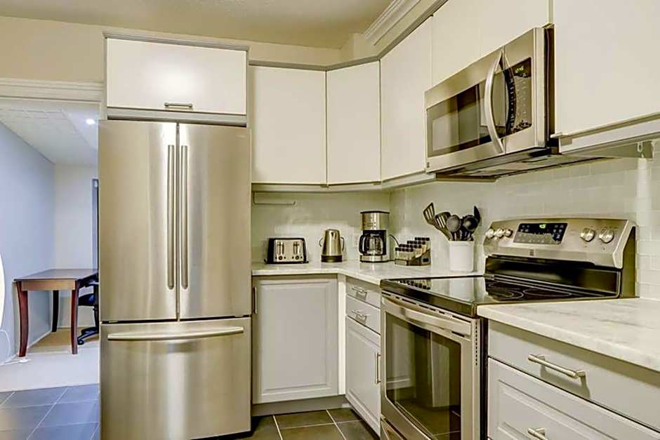 JstLikeHome - Central Suite