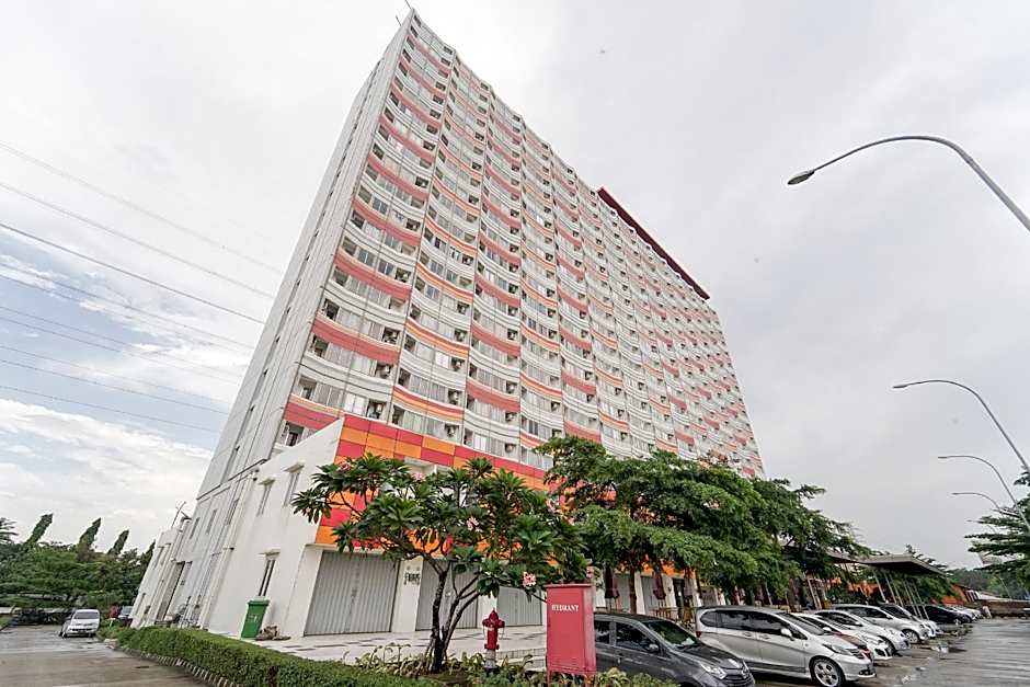 Riverview Residence - Tower Makaham by RedDoorz – Bekasi, PA