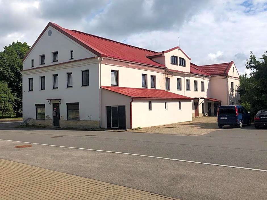 Rooms near the station