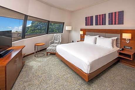 King Room - Mobility Accessible