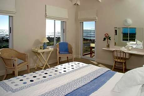 Honeymoon Suite with Sea view
