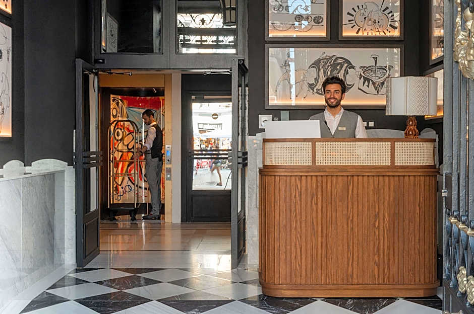 Hotel Montera Madrid, Curio Collection by Hilton