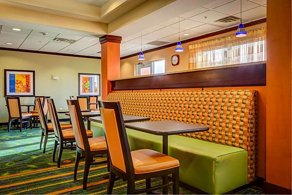 Fairfield Inn & Suites by Marriott Indianapolis Noblesville