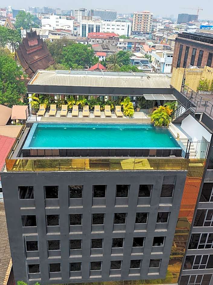 Lao Poet Hotel