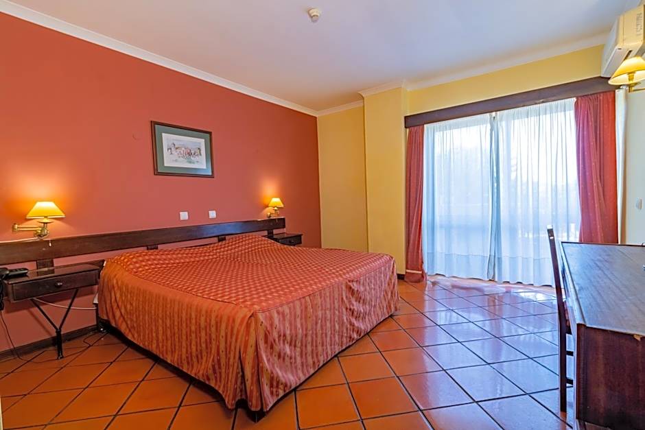 Hotel Colina Dos Mouros