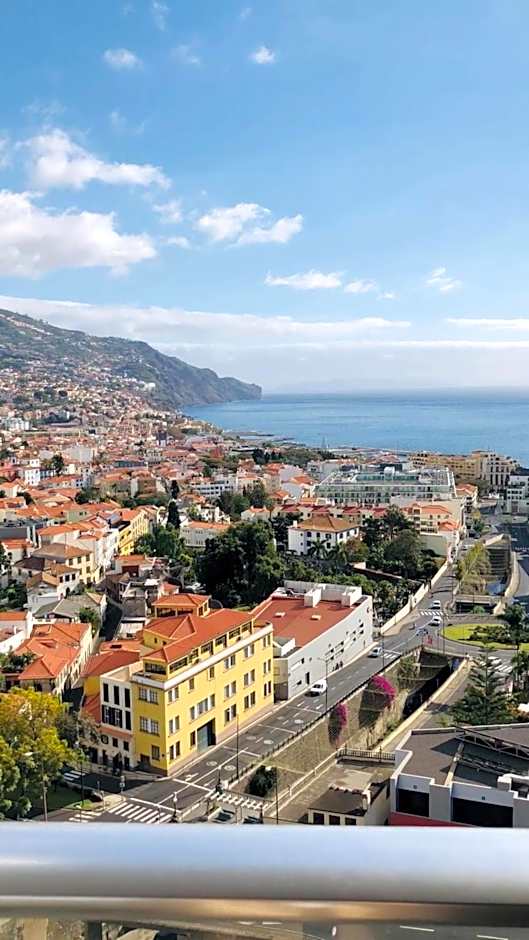 The Views Baia - Adults Only