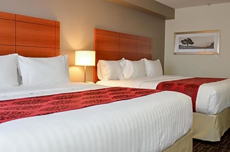 2 queen beds, non-smoking, pillowtop bed, 37 inch lcd television, microwave and refrigerator, full breakfast