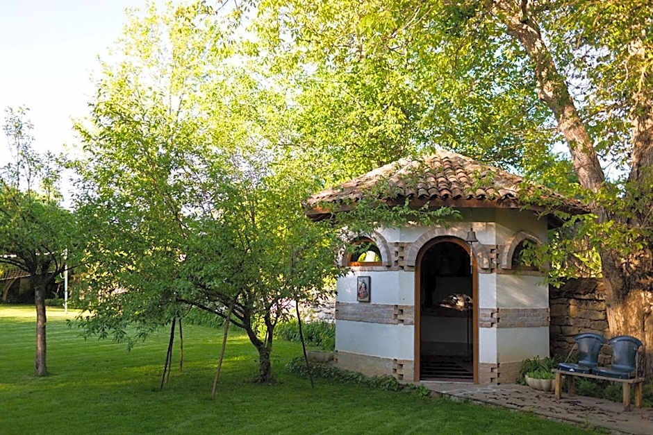 Eco Hotel Imenieto