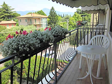Triple Room with Balcony