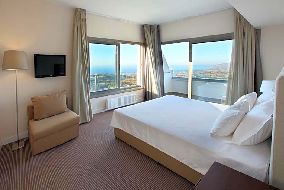 Droushia Heights Hotel