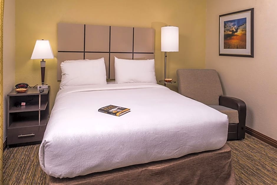 Candlewood Suites Kansas City