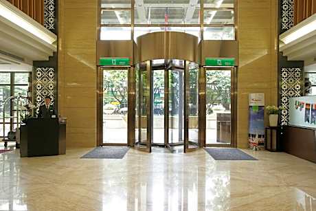 Fullon Hotel Taipei, Central