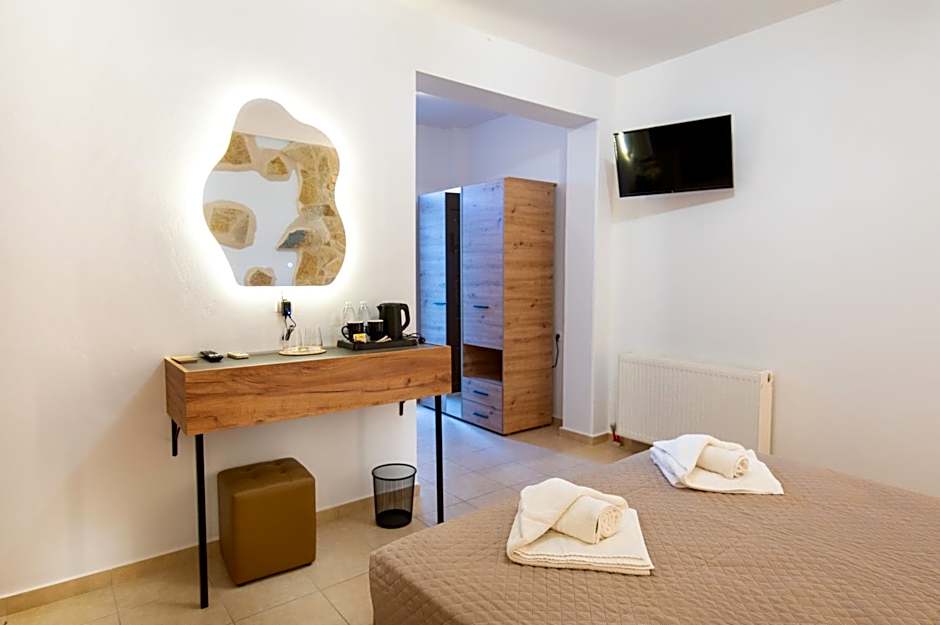 Villa Gereoudis SeaView Apartments-Pool & Bar