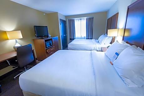 Queen Room with Two Queen Beds - Accessible/Non-Smoking