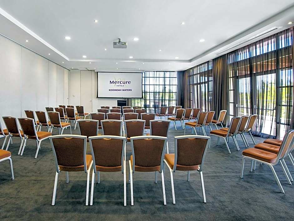 Mercure Kooindah Waters