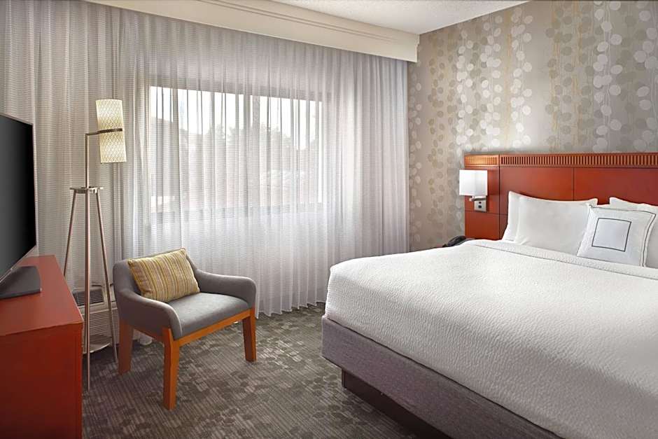 Courtyard by Marriott Atlanta Airport South/Sullivan Road