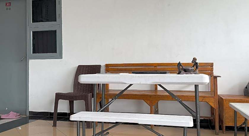 Hotel O Kost Reski 2 Near Tugu Perbatasan Takalar - Gowa