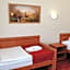 Diana Club Hotel