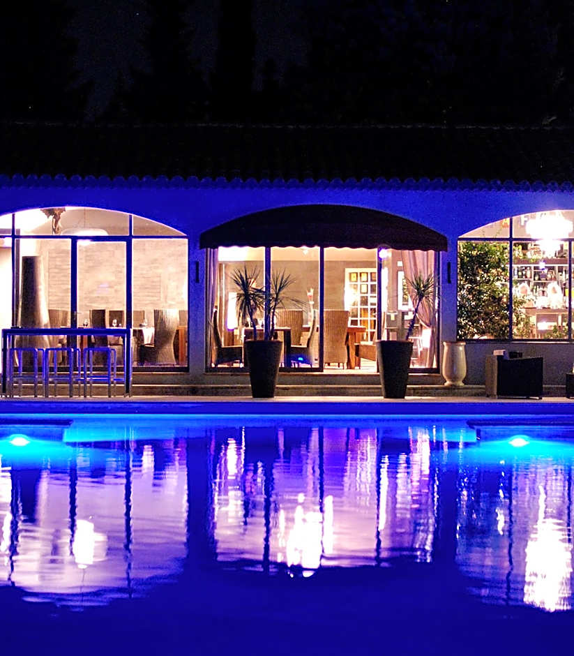 Hotel Les Mazets Des Roches