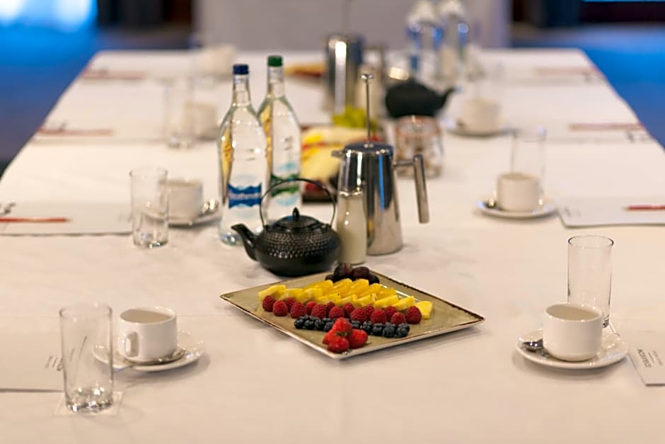 Glasgow West Hotel by Compass Hospitality