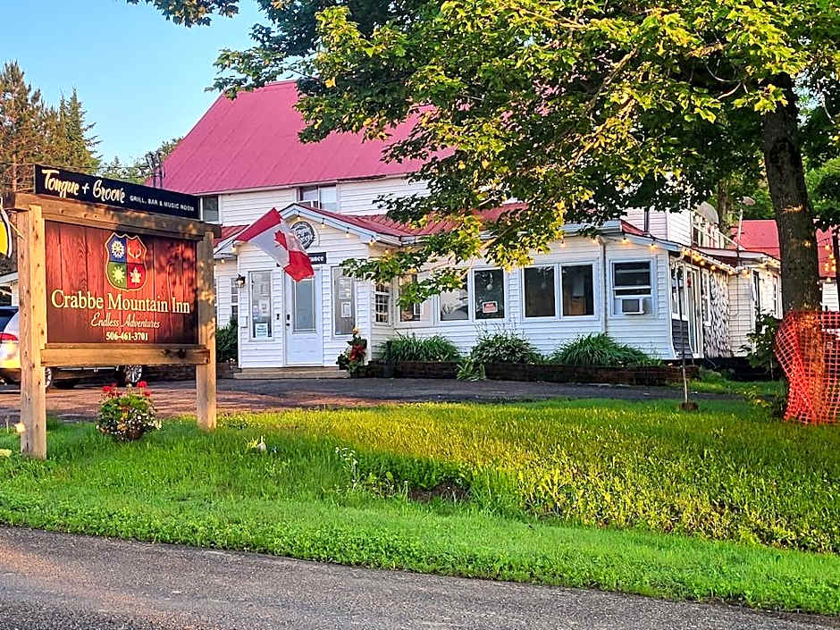 Crabbe Mountain Inn