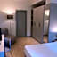 Accademia Hotel