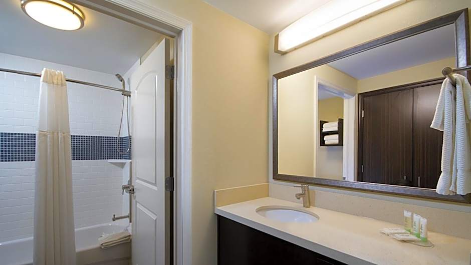 Staybridge Suites Buffalo-Amherst By IHG