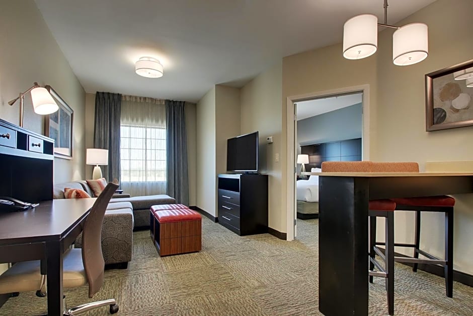 Staybridge Suites Plano - The Colony