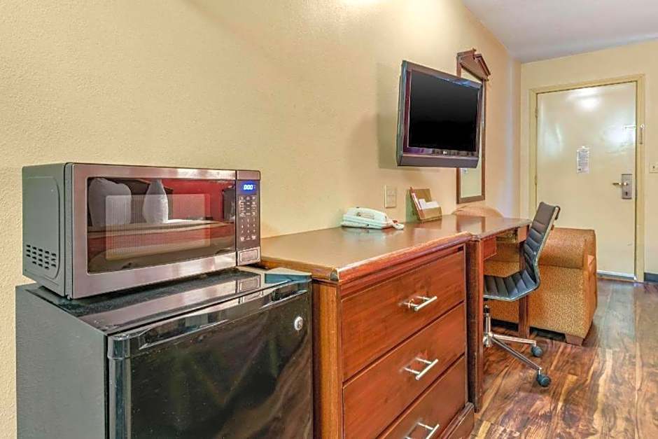 Rodeway Inn Jeffersonville - Washington Court House
